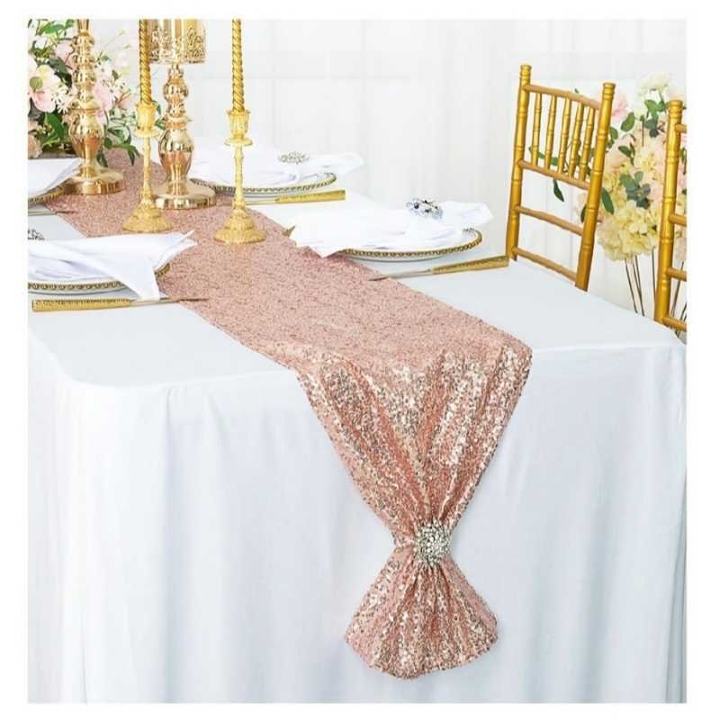 This picture is about Table Runner